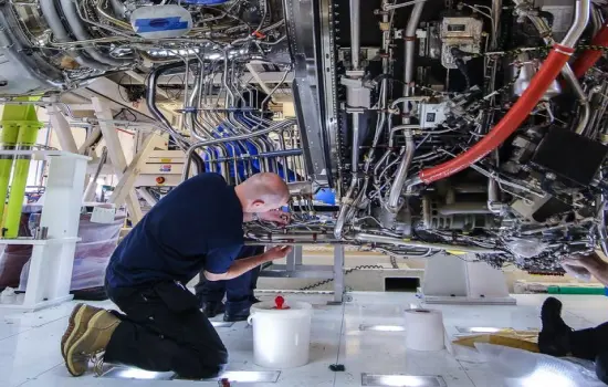 Home 26 Aerospace testing facility equipped with Ultrahivac industrial vacuum equipment.